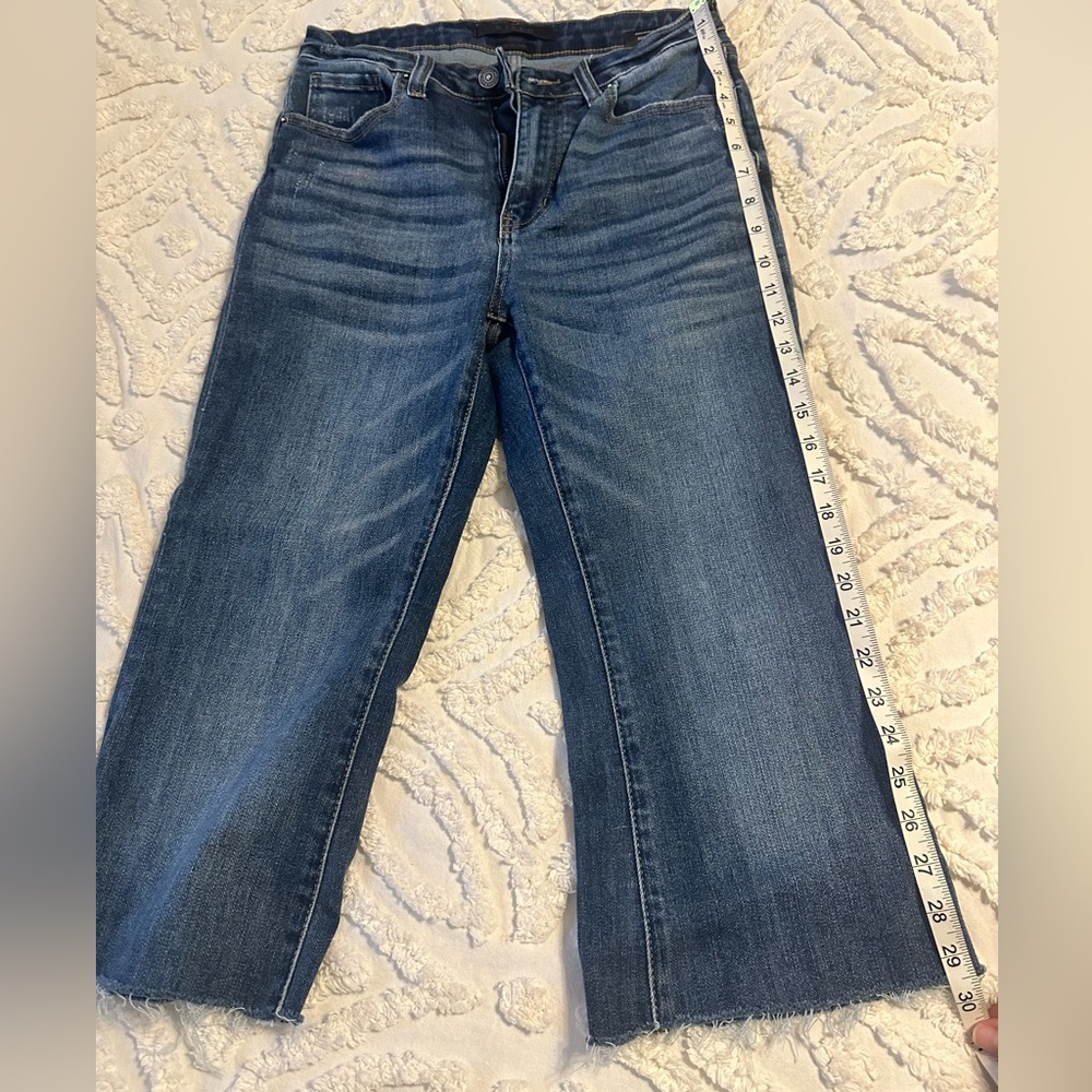 Raw hem Risen Capris